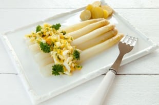 asperges à la flamande