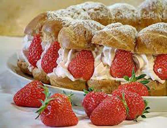 couronne aux fraises – dessert italien