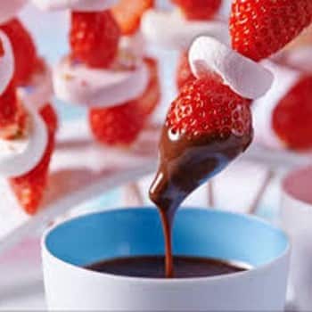 sauce au chocolat fruitée