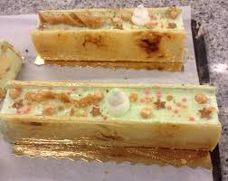 bûche à la nougatine