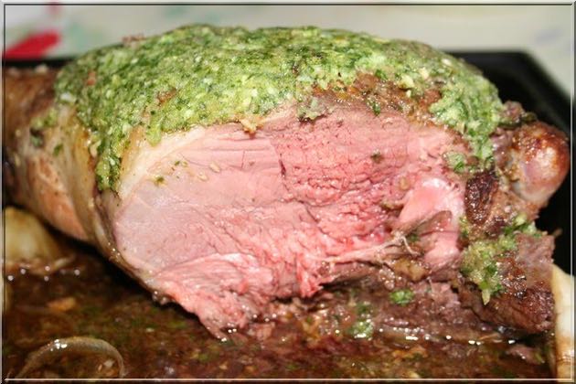 gigot d'agneau en croute d'herbes