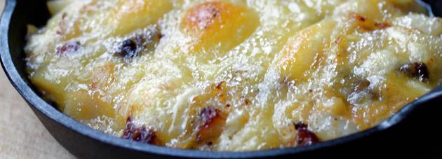 la pela, dite aussi fricassée de reblochon. un must en hiver !