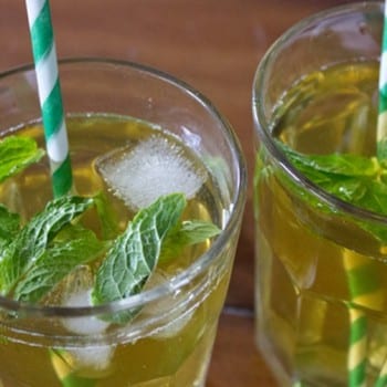 Thé vert glacé à la menthe : Recette facile