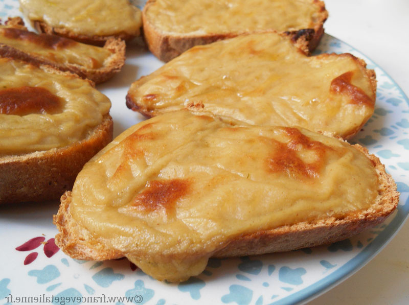 Mini croûtes au fromage Suisse : recette facile