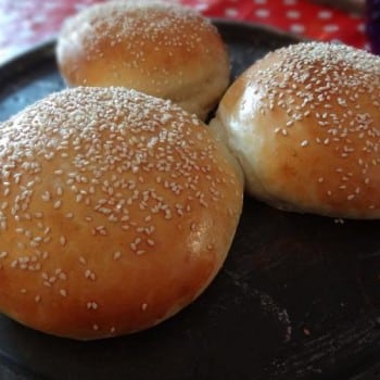 Buns : Comment faire des pains à burger?