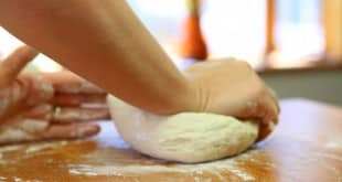 faire la pâte à pizza facilement