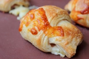croissant au jambon