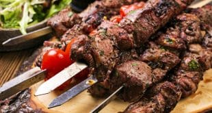 brochettes d'agneau mariné