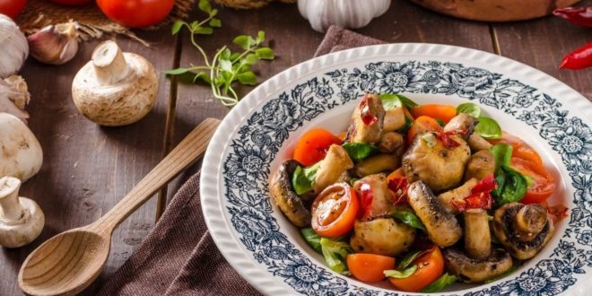 salade champignons à la niçoise