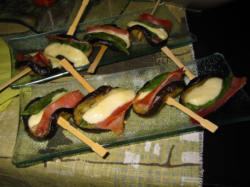 Brochettes de jambon et aux aubergines